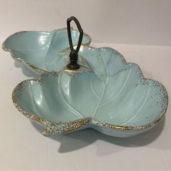 Vintage California Pottery Powder Blue Maple Leaf Nut / Candy Dish - Picture 3 of 6